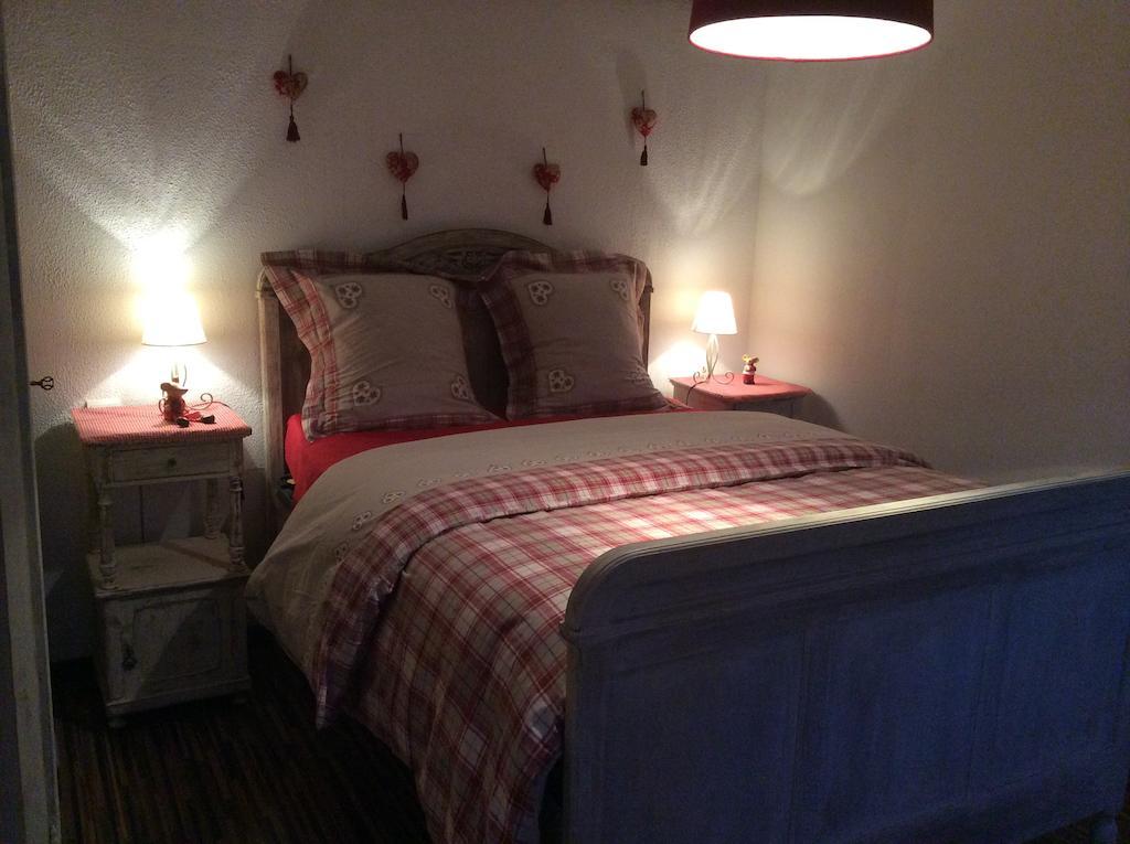 Gites De Charme Chez Christine Ottrott Kamer foto